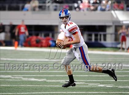 Thumbnail 1 in Grapevine vs. Marcus (Texas 5A Region 1 Bi-District Playoffs) photogallery.