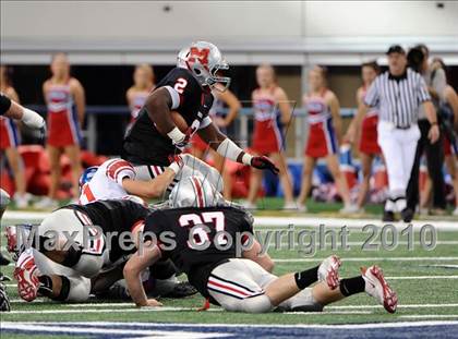 Thumbnail 2 in Grapevine vs. Marcus (Texas 5A Region 1 Bi-District Playoffs) photogallery.
