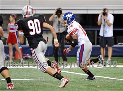 Thumbnail 1 in Grapevine vs. Marcus (Texas 5A Region 1 Bi-District Playoffs) photogallery.
