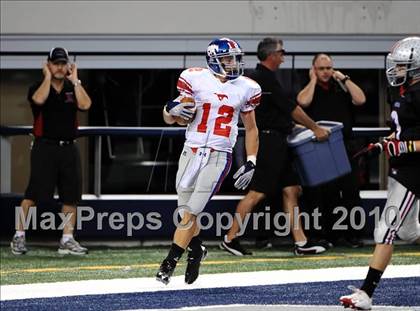 Thumbnail 2 in Grapevine vs. Marcus (Texas 5A Region 1 Bi-District Playoffs) photogallery.