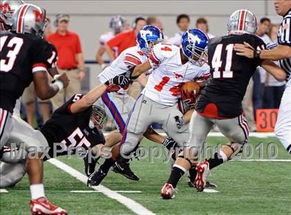 Thumbnail 1 in Grapevine vs. Marcus (Texas 5A Region 1 Bi-District Playoffs) photogallery.