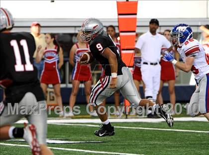 Thumbnail 3 in Grapevine vs. Marcus (Texas 5A Region 1 Bi-District Playoffs) photogallery.