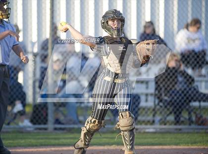 Thumbnail 2 in E.D. White vs St. John (Cardinal Classic) photogallery.