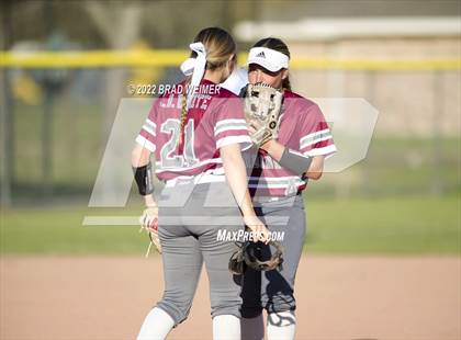Thumbnail 3 in E.D. White vs St. John (Cardinal Classic) photogallery.
