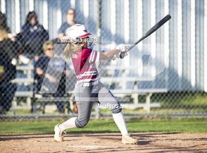 Thumbnail 1 in E.D. White vs St. John (Cardinal Classic) photogallery.