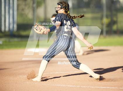 Thumbnail 3 in E.D. White vs St. John (Cardinal Classic) photogallery.