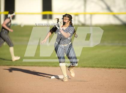 Thumbnail 3 in E.D. White vs St. John (Cardinal Classic) photogallery.