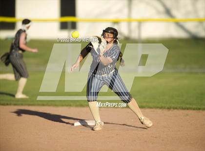 Thumbnail 1 in E.D. White vs St. John (Cardinal Classic) photogallery.