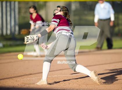 Thumbnail 3 in E.D. White vs St. John (Cardinal Classic) photogallery.