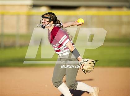 Thumbnail 2 in E.D. White vs St. John (Cardinal Classic) photogallery.