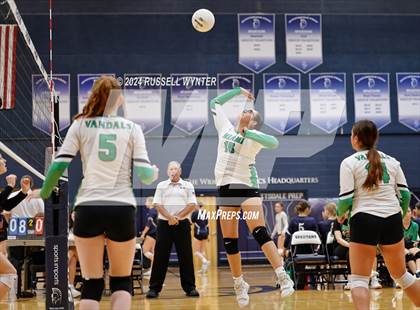 Thumbnail 1 in Tempe Prep vs. Miami photogallery.