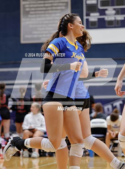 Thumbnail 3 in Tempe Prep vs. Miami photogallery.