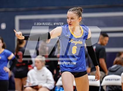 Thumbnail 2 in Tempe Prep vs. Miami photogallery.