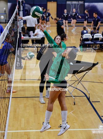 Thumbnail 2 in Tempe Prep vs. Miami photogallery.