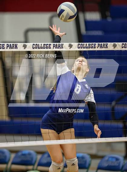 Thumbnail 1 in College Park vs The Woodlands photogallery.