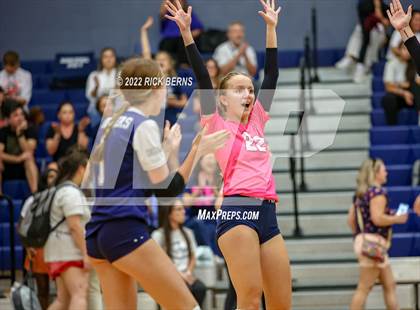 Thumbnail 2 in College Park vs The Woodlands photogallery.