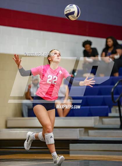Thumbnail 1 in College Park vs The Woodlands photogallery.