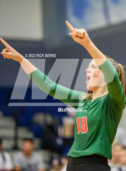 Thumbnail 3 in College Park vs The Woodlands photogallery.