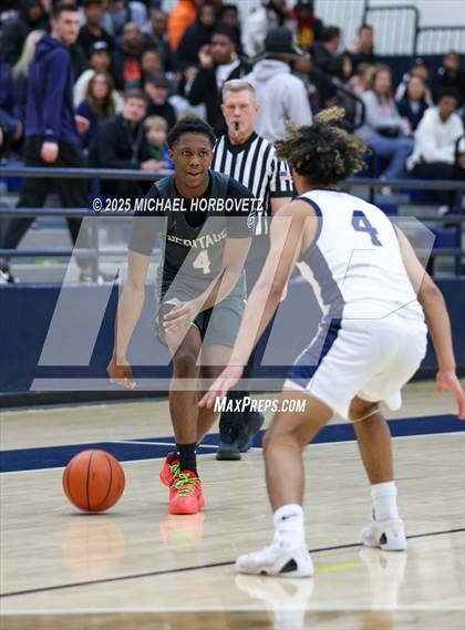 Thumbnail 2 in Heritage vs. Walnut Grove (UIL 5A D1 Area) photogallery.
