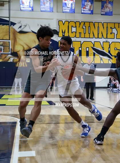 Thumbnail 2 in Heritage vs. Walnut Grove (UIL 5A D1 Area) photogallery.