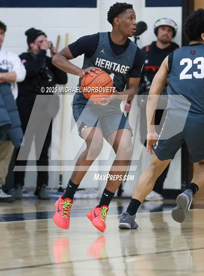 Thumbnail 1 in Heritage vs. Walnut Grove (UIL 5A D1 Area) photogallery.