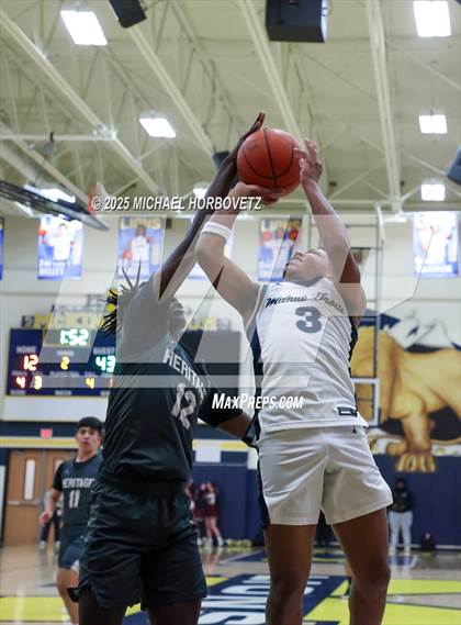 Thumbnail 1 in Heritage vs. Walnut Grove (UIL 5A D1 Area) photogallery.