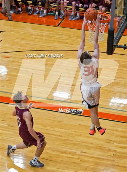 Thumbnail 1 in DeSmet Jesuit @ Edwardsville photogallery.