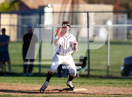 Thumbnail 1 in Oak Ridge @ Woodcreek photogallery.