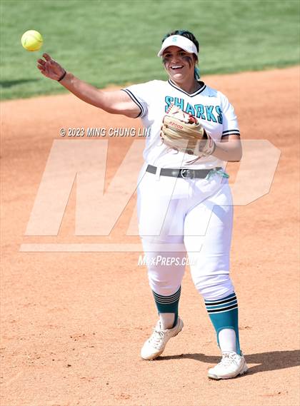 Thumbnail 2 in Santiago vs. Capistrano Valley (CIF SS D3 Final) photogallery.