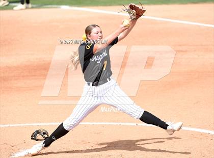 Thumbnail 2 in Santiago vs. Capistrano Valley (CIF SS D3 Final) photogallery.