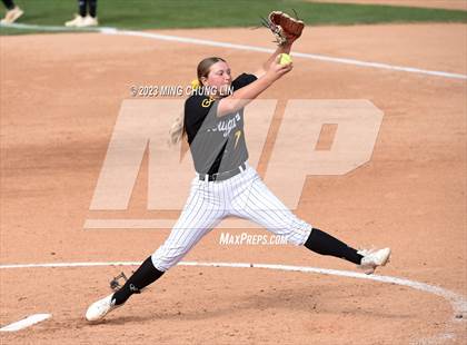 Thumbnail 2 in Santiago vs. Capistrano Valley (CIF SS D3 Final) photogallery.
