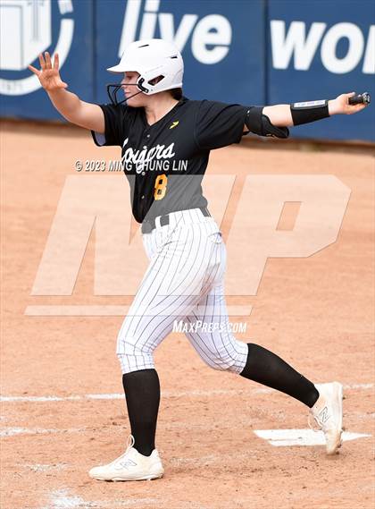 Thumbnail 2 in Santiago vs. Capistrano Valley (CIF SS D3 Final) photogallery.
