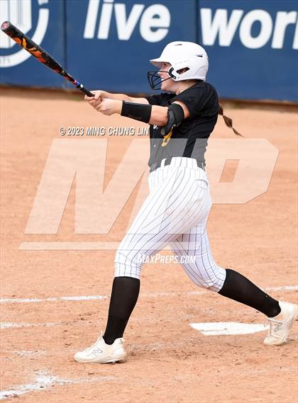 Thumbnail 1 in Santiago vs. Capistrano Valley (CIF SS D3 Final) photogallery.