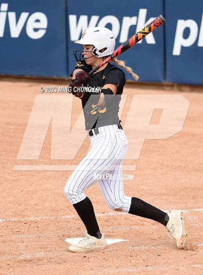 Thumbnail 2 in Santiago vs. Capistrano Valley (CIF SS D3 Final) photogallery.