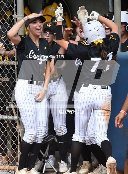 Thumbnail 1 in Santiago vs. Capistrano Valley (CIF SS D3 Final) photogallery.