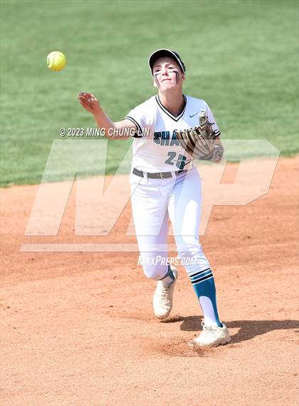 Thumbnail 3 in Santiago vs. Capistrano Valley (CIF SS D3 Final) photogallery.