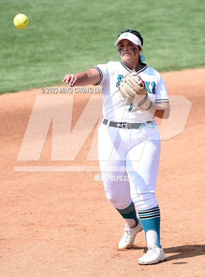 Thumbnail 2 in Santiago vs. Capistrano Valley (CIF SS D3 Final) photogallery.