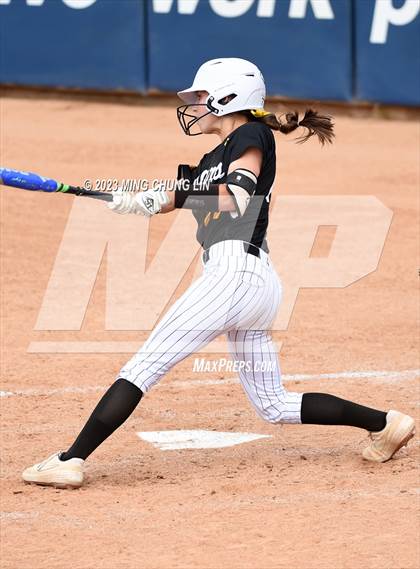 Thumbnail 1 in Santiago vs. Capistrano Valley (CIF SS D3 Final) photogallery.