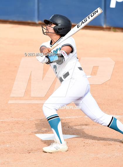 Thumbnail 1 in Santiago vs. Capistrano Valley (CIF SS D3 Final) photogallery.