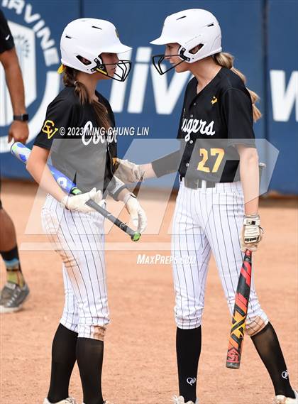 Thumbnail 3 in Santiago vs. Capistrano Valley (CIF SS D3 Final) photogallery.