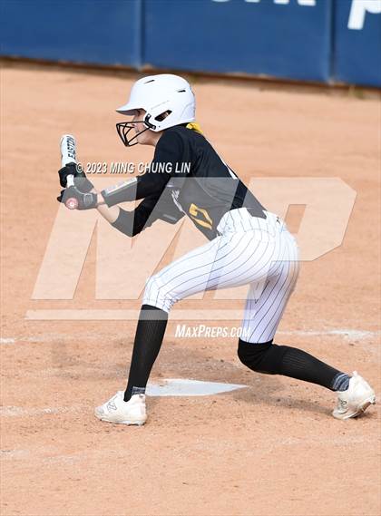 Thumbnail 3 in Santiago vs. Capistrano Valley (CIF SS D3 Final) photogallery.