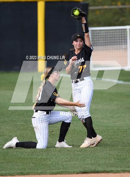 Thumbnail 1 in Santiago vs. Capistrano Valley (CIF SS D3 Final) photogallery.