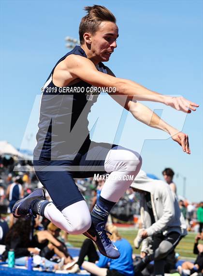 Thumbnail 3 in Jaguar Invitational photogallery.