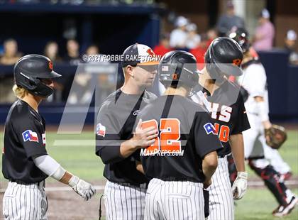 Thumbnail 3 in Rockwall vs. Rockwall-Heath (UIL 6A Regional Final) photogallery.