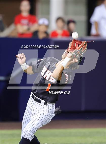 Thumbnail 2 in Rockwall vs. Rockwall-Heath (UIL 6A Regional Final) photogallery.