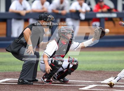 Thumbnail 1 in Rockwall vs. Rockwall-Heath (UIL 6A Regional Final) photogallery.