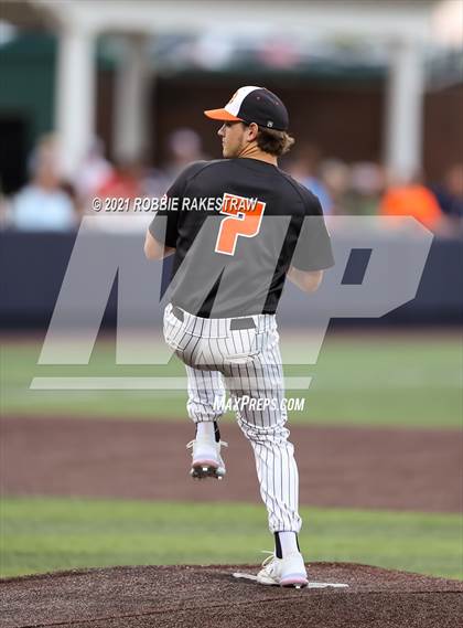 Thumbnail 2 in Rockwall vs. Rockwall-Heath (UIL 6A Regional Final) photogallery.