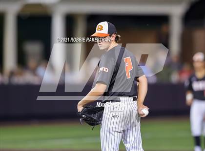 Thumbnail 1 in Rockwall vs. Rockwall-Heath (UIL 6A Regional Final) photogallery.