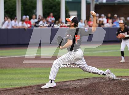 Thumbnail 1 in Rockwall vs. Rockwall-Heath (UIL 6A Regional Final) photogallery.
