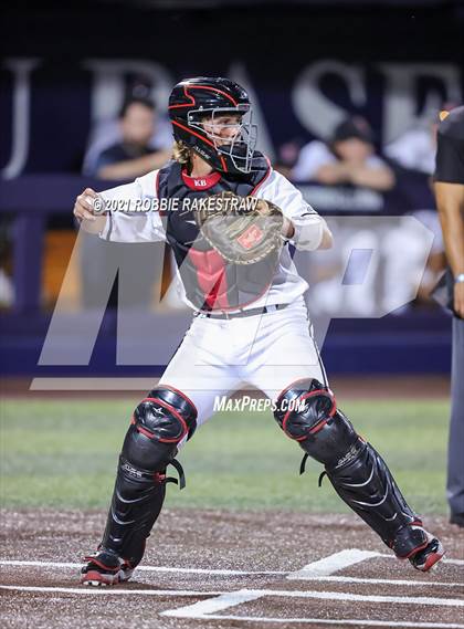Thumbnail 3 in Rockwall vs. Rockwall-Heath (UIL 6A Regional Final) photogallery.
